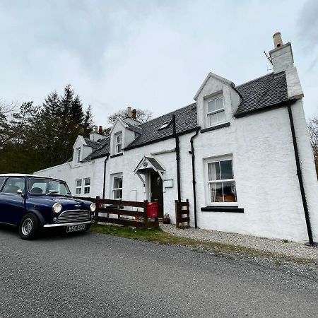 1 Keepers Cottage Skeabost Bridge Isle Of Skye Экстерьер фото