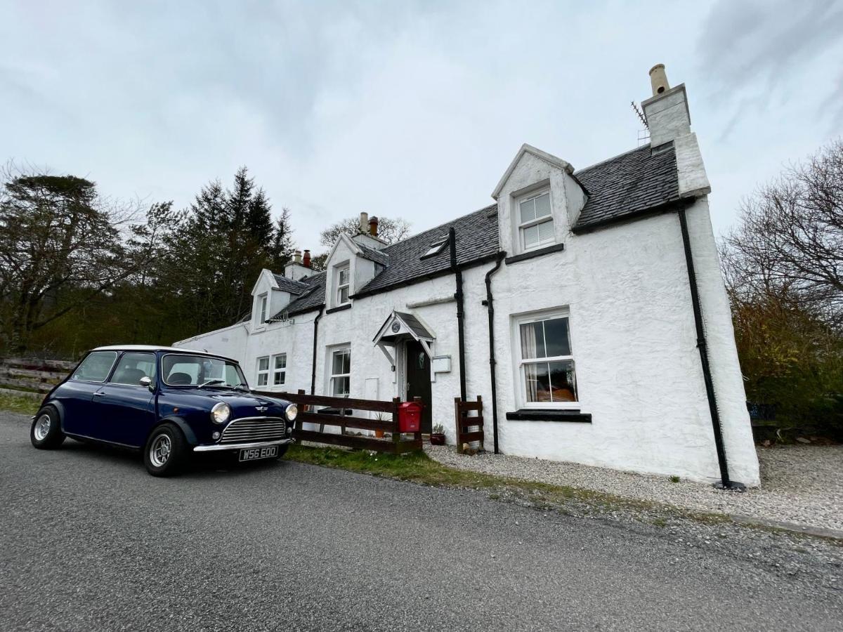 1 Keepers Cottage Skeabost Bridge Isle Of Skye Экстерьер фото